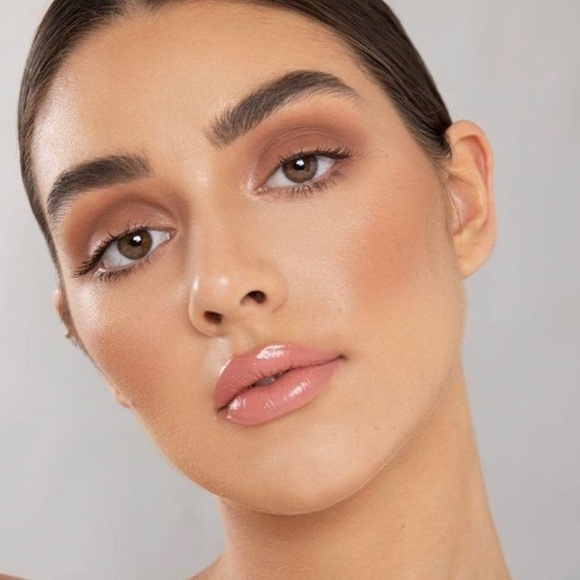 Mellow Cosmetics ST TROPEZ Liquid Lip Gloss | NEW | Mauve | St. Tropez - Picture 4 of 13